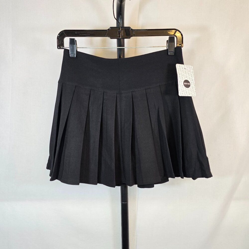 Black Pleated Mini Skort with side pocket